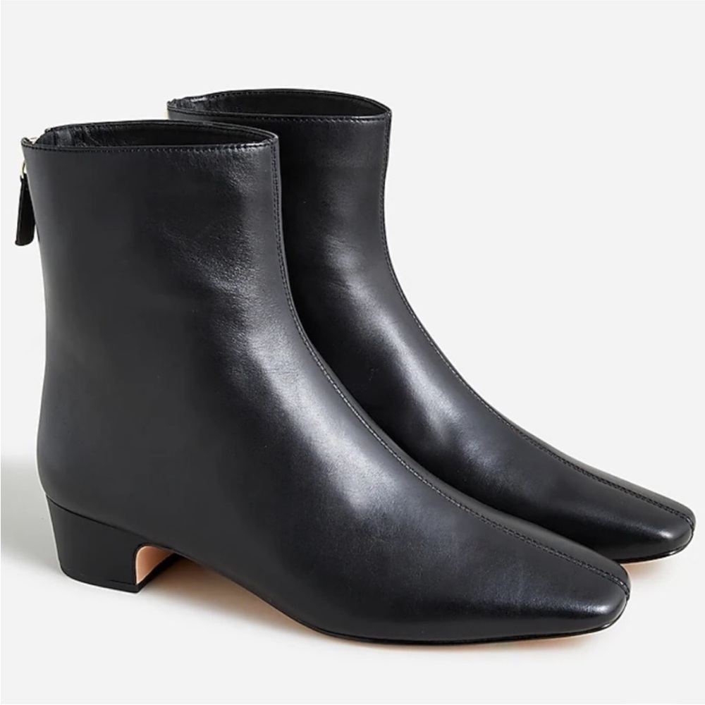 J.CREW Roxie Black Leather Ankle Boots. Size 7.5. 
Worn only 3 times.